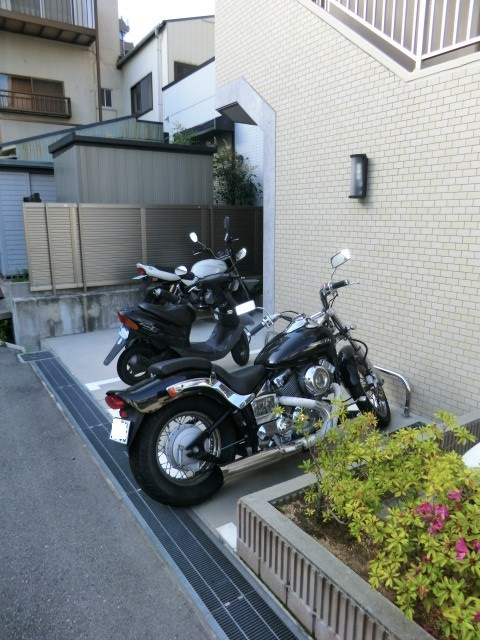 エスティライフ三宮東の外観