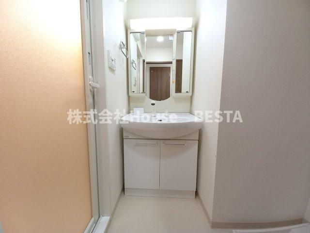 フェリーチェヴィータの独立洗面台