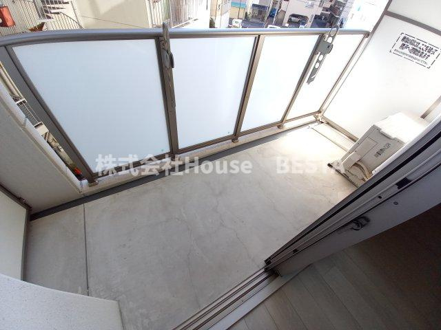 フェリーチェヴィータのバルコニー