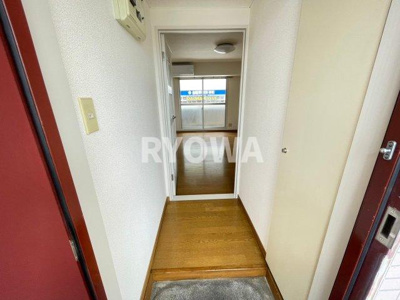 【玄関】 | 谷中4丁目賃貸住宅 | 掲載の写真は退去前の写真となります。