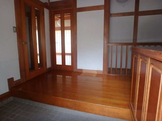 K0185H　河津町峰中古住宅の内装