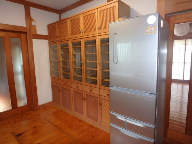 K0185H　河津町峰中古住宅のキッチン