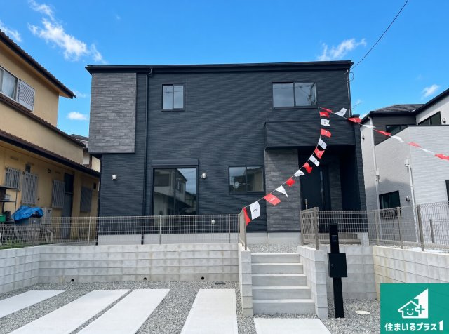 12日(土)13日(日)現地ご見学可能！　川西市大和東　限定1邸の外観|安心の10年保証！外観を美しく保ち、雨水で汚れを落とします！気になることがありましたら、お気軽にお問い合わせください！