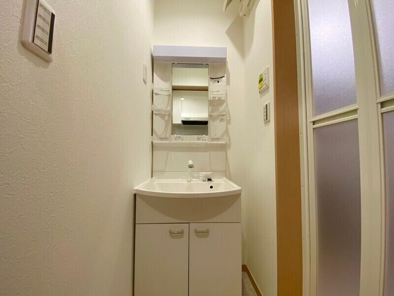 ＳＯＬＡＮＡ桶川西の独立洗面台