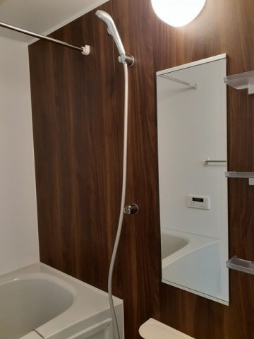 メゾン　ド　トパーズの浴室