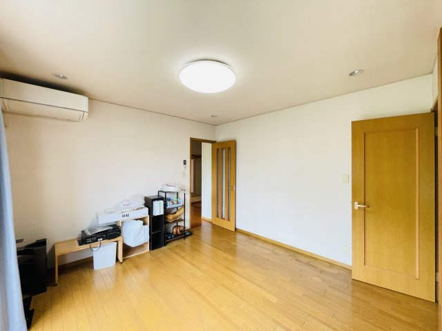 【居間・リビング】 | 本庄市西五十子　中古戸建