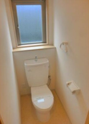 【内装】 | RADIANT IWAIDA | シンプルで使いやすいトイレです