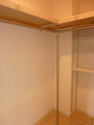 【収納】 | RADIANT IWAIDA | 大きなスペースがあり、収納には困りません