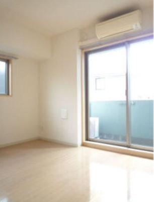 【洋室】 | RADIANT IWAIDA | 明るい洋室です