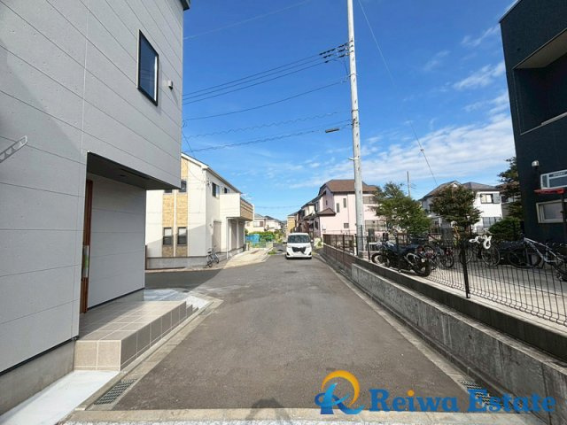 新築戸建　高座郡寒川町小谷1丁目の前面道路含む現地写真|閑静な住宅街で子育て世帯にオススメ☆彡