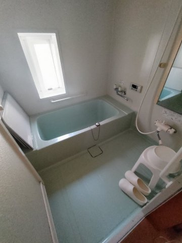 新釧路町　中古住宅の浴室