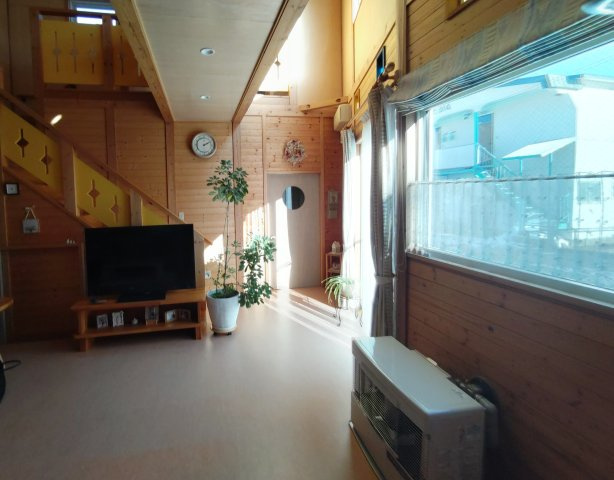 新釧路町　中古住宅の居間・リビング