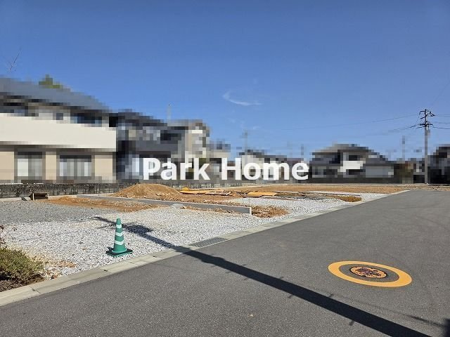 高知市鴨部 ⑧ 新築戸建ての前面道路含む現地写真