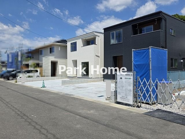 高知市鴨部 ⑧ 新築戸建ての前面道路含む現地写真