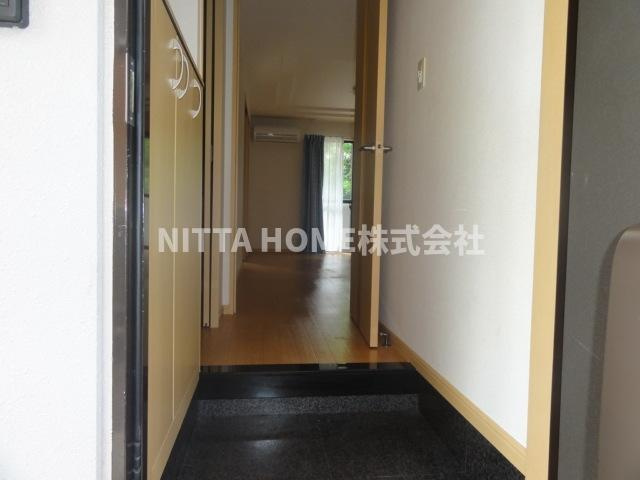 ハイツエスポアの玄関|シューズボックスももちろんついています★