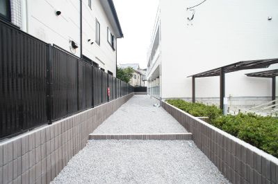 リブリ・中浦和のエントランス