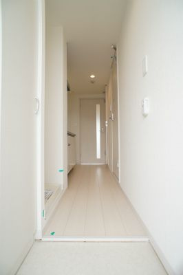 リブリ・中浦和の玄関