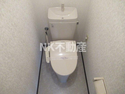 【トイレ】 | グローリア八戸ノ里（八戸ノ里賃貸） | 落ち着いたトイレです