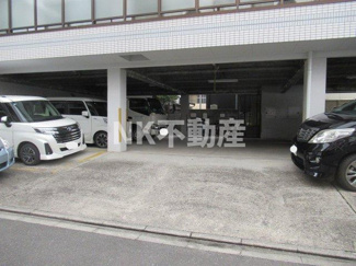 【駐車場】 | 空きはご確認ください