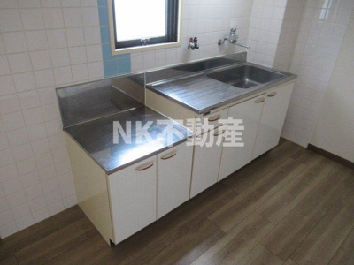 【キッチン】 | グローリア八戸ノ里（八戸ノ里賃貸） | 使いやすいキッチンです