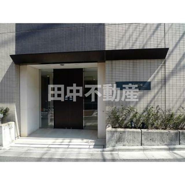 パークキューブ代々木富ヶ谷のエントランス