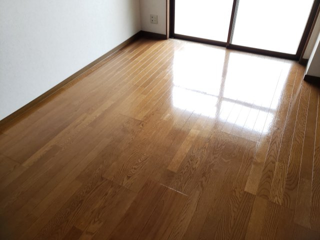 セナリオフラット新小岩の居間・リビング