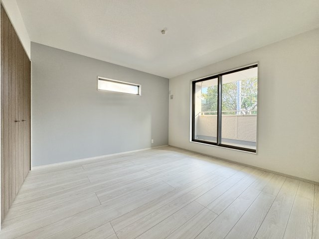 いろどりアイタウン浜松市中央区遠州浜2丁目　6号棟の寝室|約8帖の主寝室です。