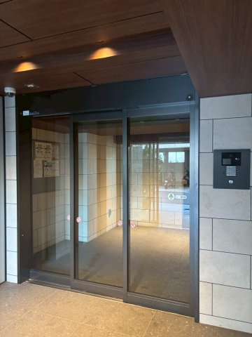 エステムコート横濱大口のエントランス|エステムコート横濱大口