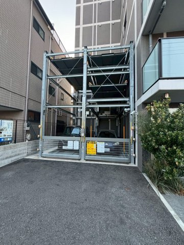 エステムコート横濱大口の駐車場|エステムコート横濱大口