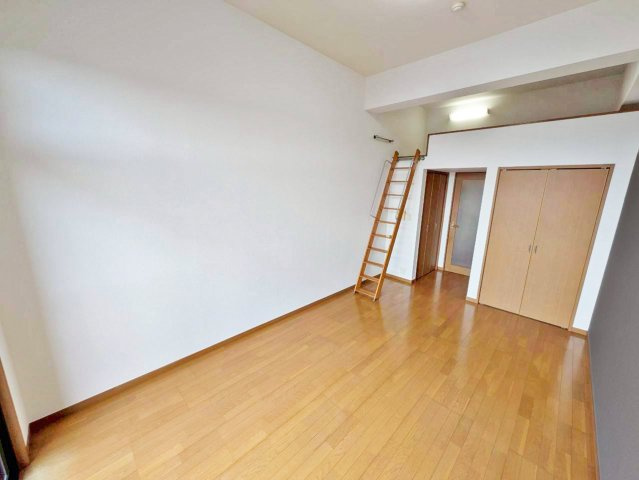 【居間・リビング】 | ルミエールガーデンⅠ番館