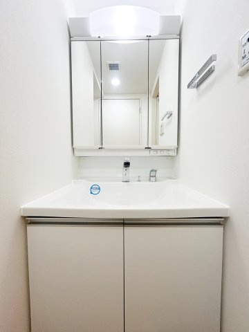 CORNES　HOUSE　NAGOYAの洗面所