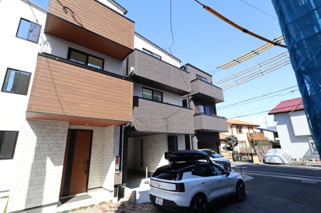 浦和区元町１丁目16-8新築一戸建ての外観