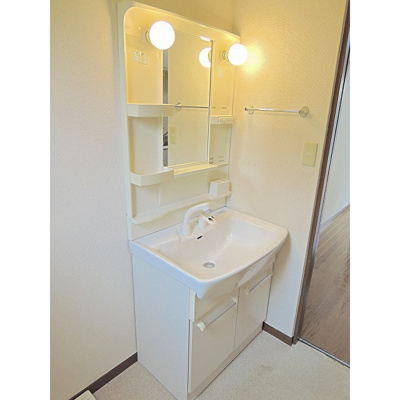 【洗面所】 | アンプルール ブワ HIRO | ☆独立洗面台☆