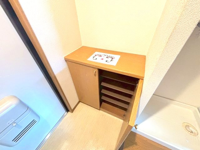 キャッスル山村B棟の収納