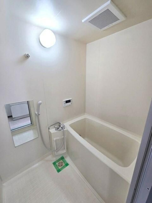 【浴室】 | アムールチュラ | 落ち着いた空間のお風呂です