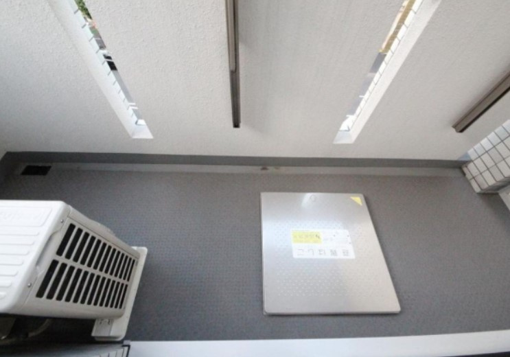 ぺアパレス新高円寺のバルコニー