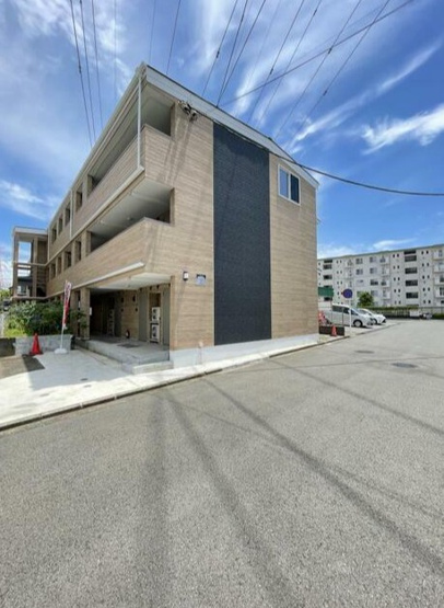 【その他共用部分】 | アイビーV | 外はこのようになっています