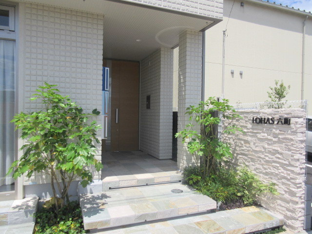 足立区西加平２丁目の賃貸マンションのエントランス|★エントランス★