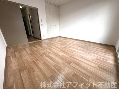 【寝室】 | 志帰 | 洋室6帖