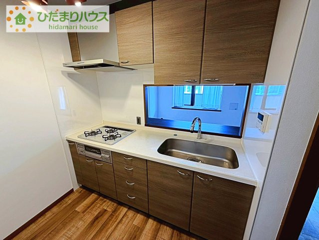 【キッチン】 | リーベスト天王台 | 3口コンロでお料理する時間も短くなりそうですね(*‘∀‘)