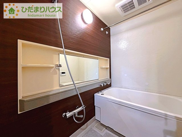 【浴室】 | リーベスト天王台 | 大人が足を伸ばしても十分な広さ！一人でゆっくりくつろぐ時間も大切です！