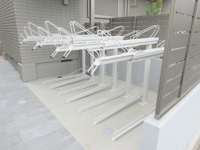 足立区西新井３丁目の賃貸マンションのその他共用部分|★自転車置き場★