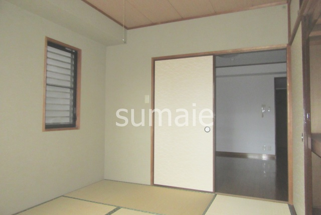 リバーコートの居間・リビング|和室です