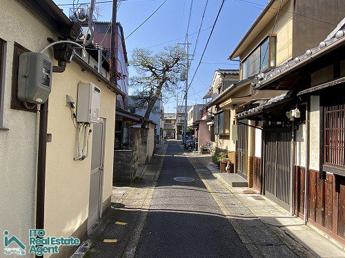 一乗寺西閉川原町「京町家」の前面道路含む現地写真