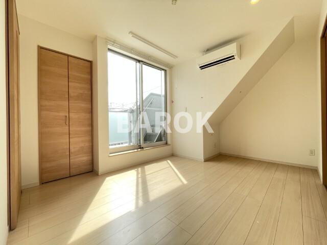 GRANDTICの居間・リビング