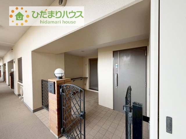 【玄関】 | エールの丘 | 広々としたポーチ！