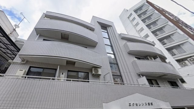 渋谷区笹塚２丁目の賃貸マンションの外観