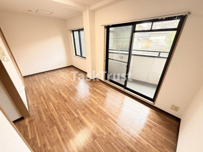 【内装】 | トゥール・ドゥ―ル