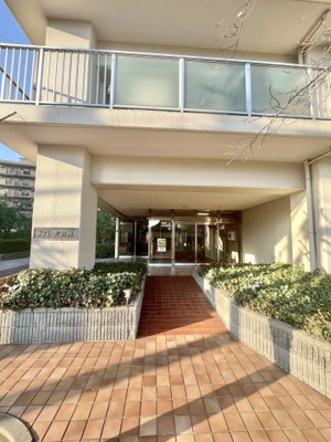 【エントランス】 | ファミール京橋