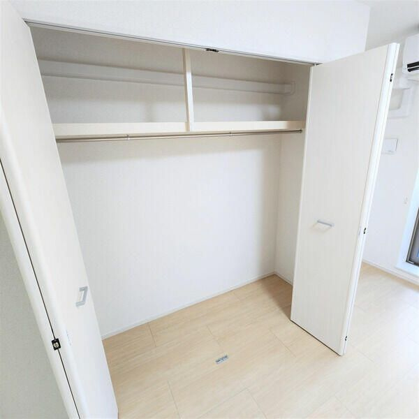 Ｄｅａｒ　ｃｏｕｒｔ　Ａｋａｂａｎｅ（ディアコートアカバネ）の収納